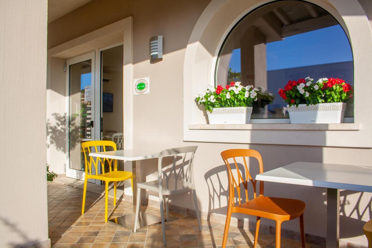 New Ca'Mea Hotel Villasimius Bagian luar foto