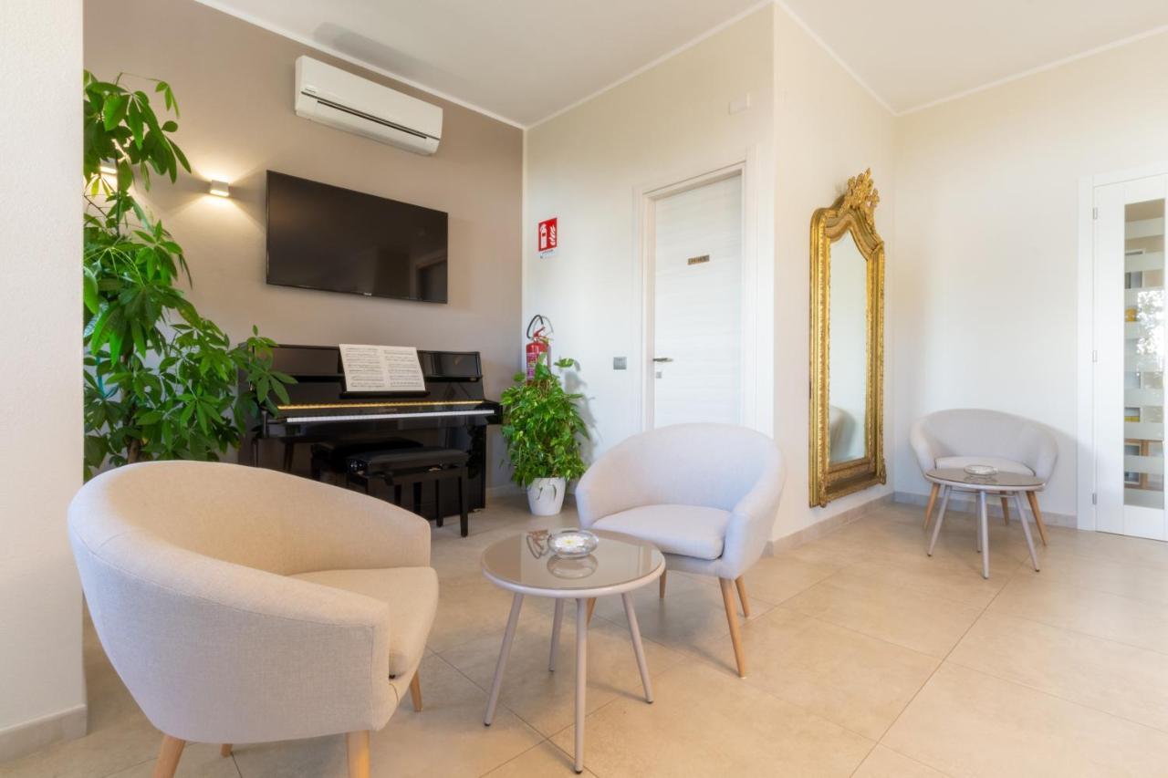 New Ca'Mea Hotel Villasimius Bagian luar foto