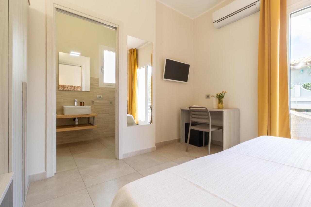 New Ca'Mea Hotel Villasimius Bagian luar foto