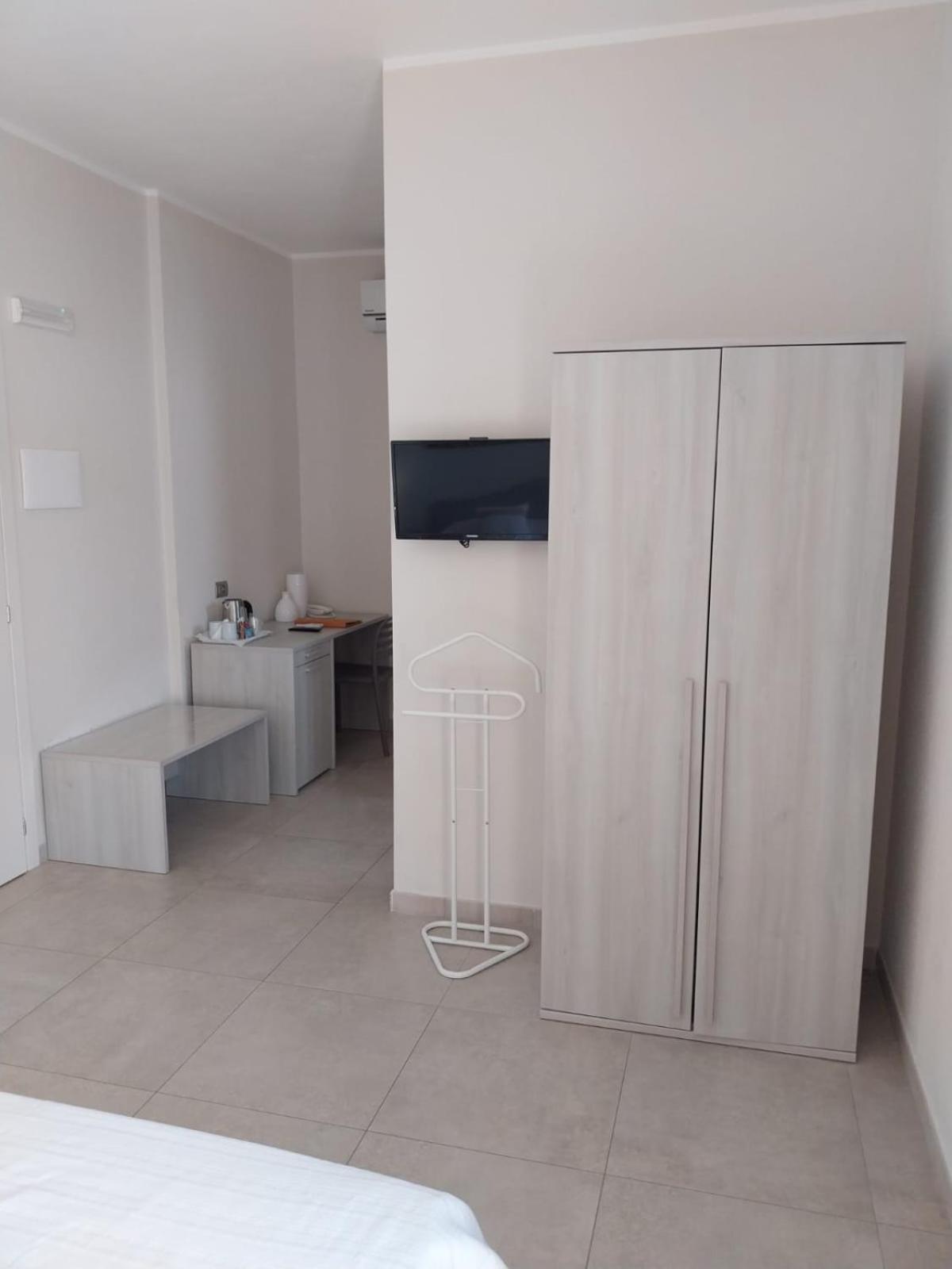 New Ca'Mea Hotel Villasimius Bagian luar foto